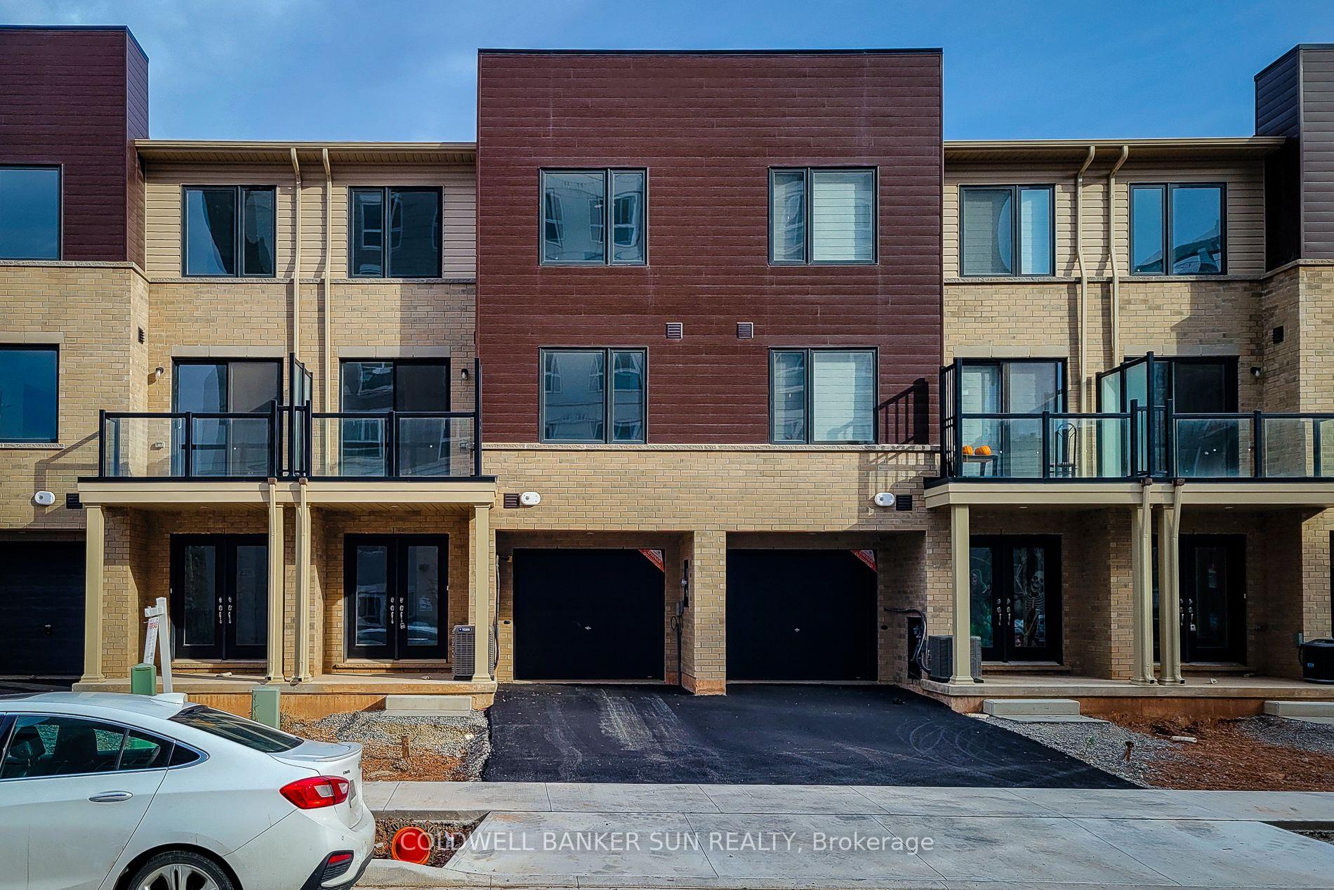 7 Roxanne Drive Hamilton Ontario Canada Sale residential Sukhvir Sondh Coldwell Banker Sun Realty, Brokerage*