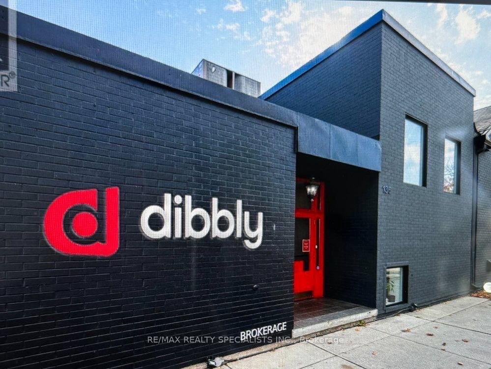 136 Church Street Oakville Ontario Canada Lease commercial Roman Gorecki RE/MAX Realty Specialists Inc., Brokerage *