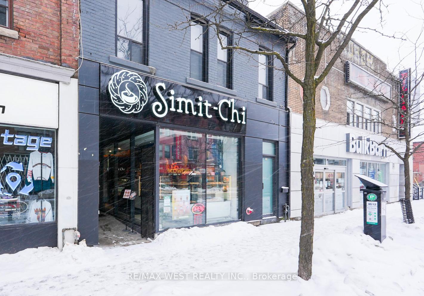 Ground - 501 Bloor Street W Toronto Ontario Canada Sale commercial EVELYN FRILLES RE/MAX West Realty Inc., Brokerage *