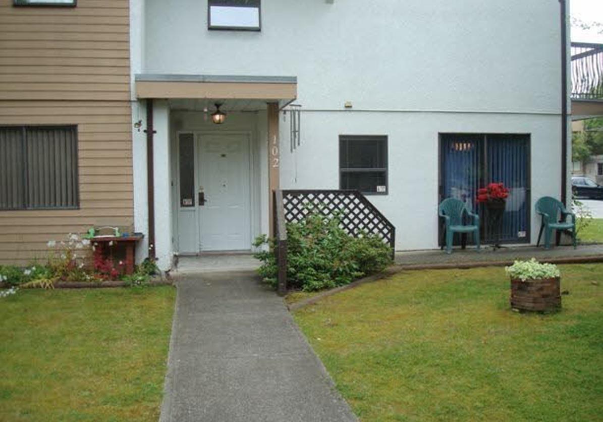 102 7036 133B STREET Surrey British Columbia Canada Sale residential ARNOLD CABIGON Team 3000 Realty Ltd.