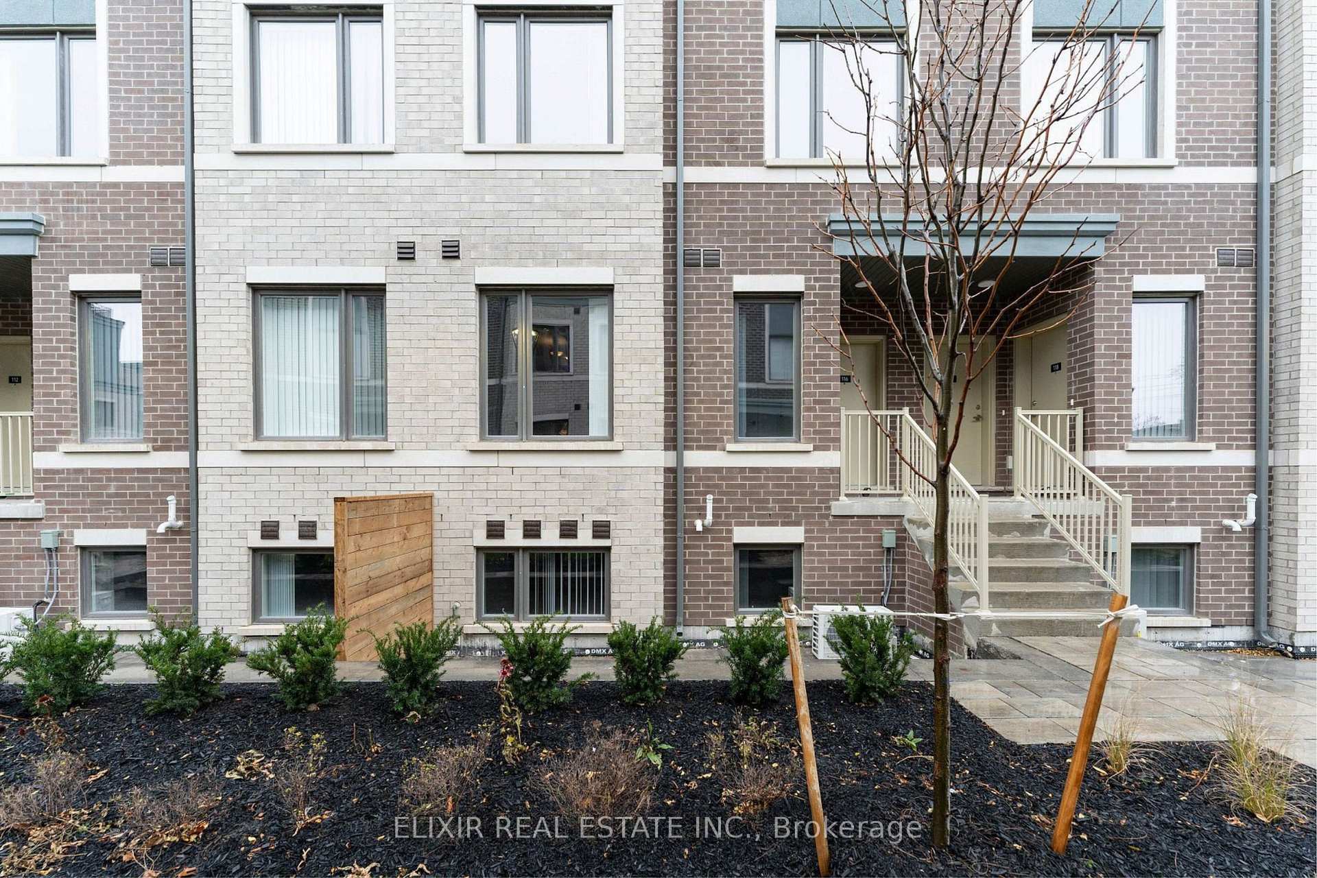 115 - 30 William Jackson Way Toronto Ontario Canada Sale residential Paul Mazzei VestCore Realty Corp., Brokerage