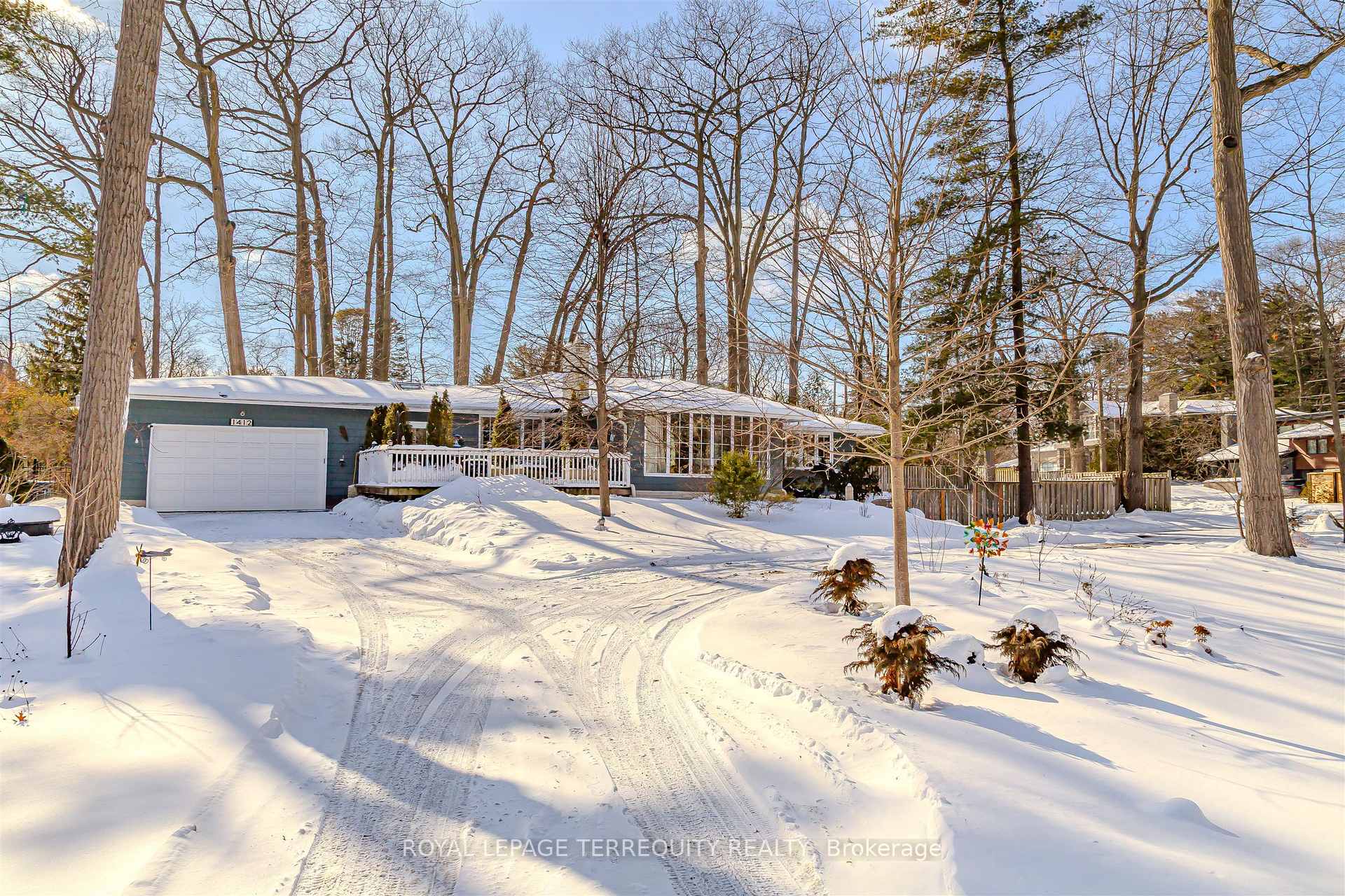 1412 Glenwood Drive Mississauga Ontario Canada Sale residential Sheila Barr Royal Lepage Terrequity Realty, Brokerage*