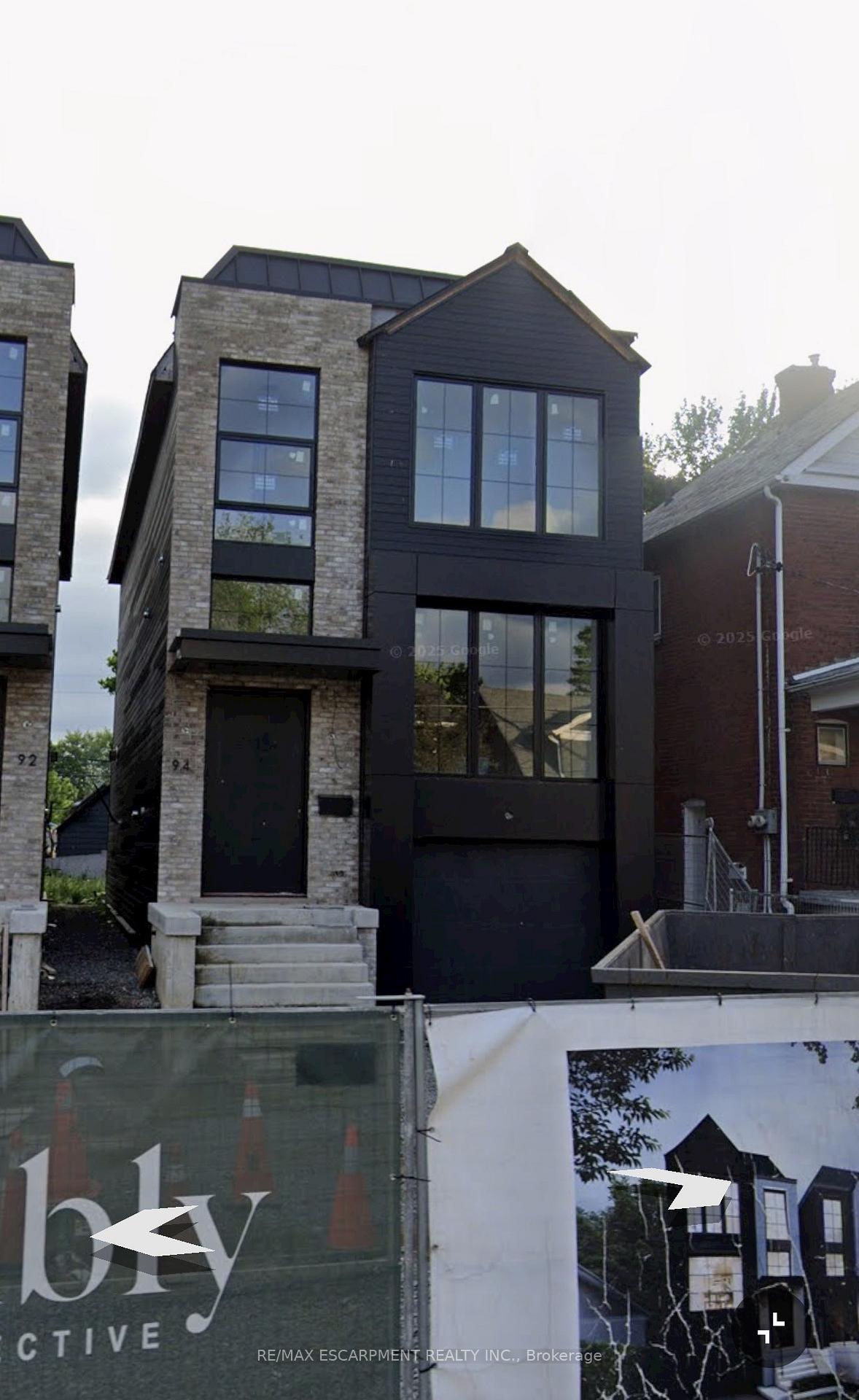 94 Fifth Street Toronto Ontario Canada Sale residential Manraj Aujla HomeLife/Miracle Realty Ltd, Brokerage *