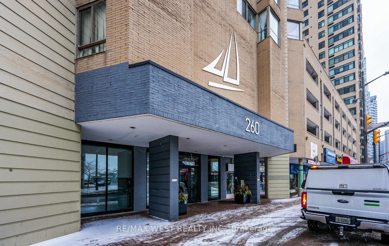 1301 - 260 Queens Quay W Toronto Ontario Canada Sale residential ALEX RYON RE/MAX West Realty Inc., Brokerage *