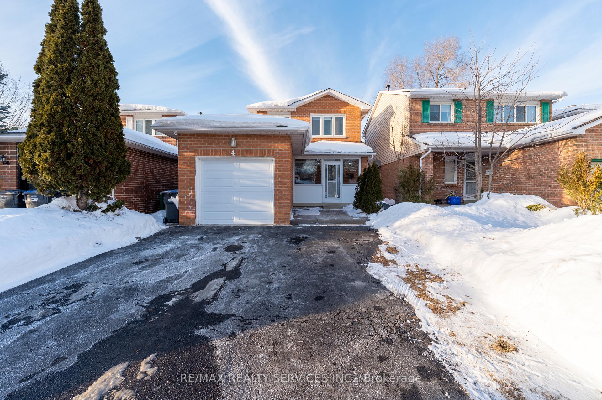 4 Summertime Court Brampton Ontario Canada Sale residential CJ Singh RE/MAX Realty Services Inc., Brokerage*