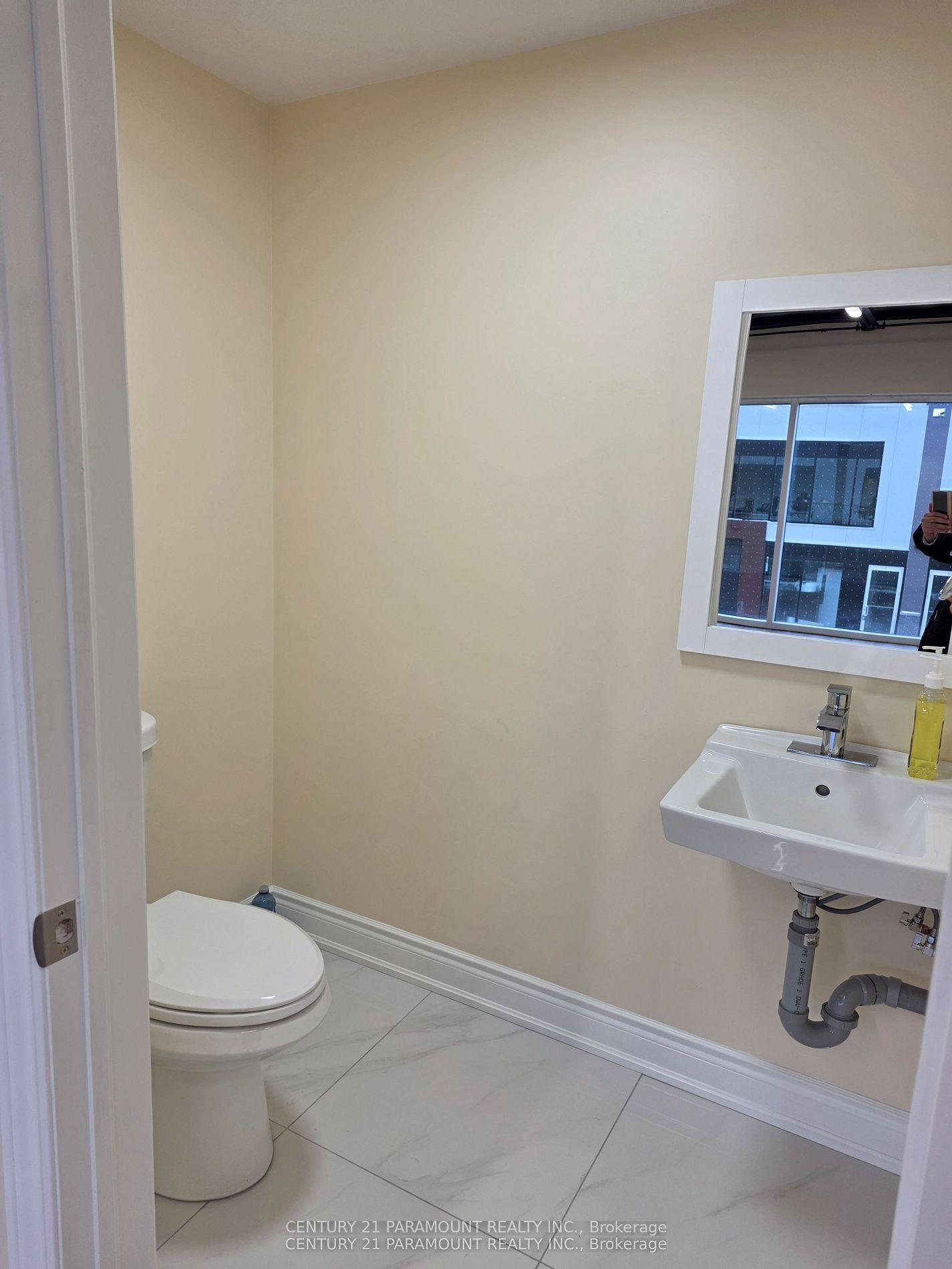 18 Main Level - 587 Hanlon Creek Boulevard Guelph Ontario Canada Lease commercial Sandeep Sharma Century 21 Paramount Realty Inc., Brokerage*