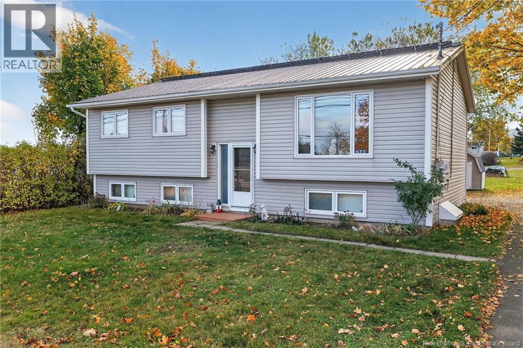 671 Main St. Shediac New Brunswick Canada Sale residential   EXIT Realty Associates