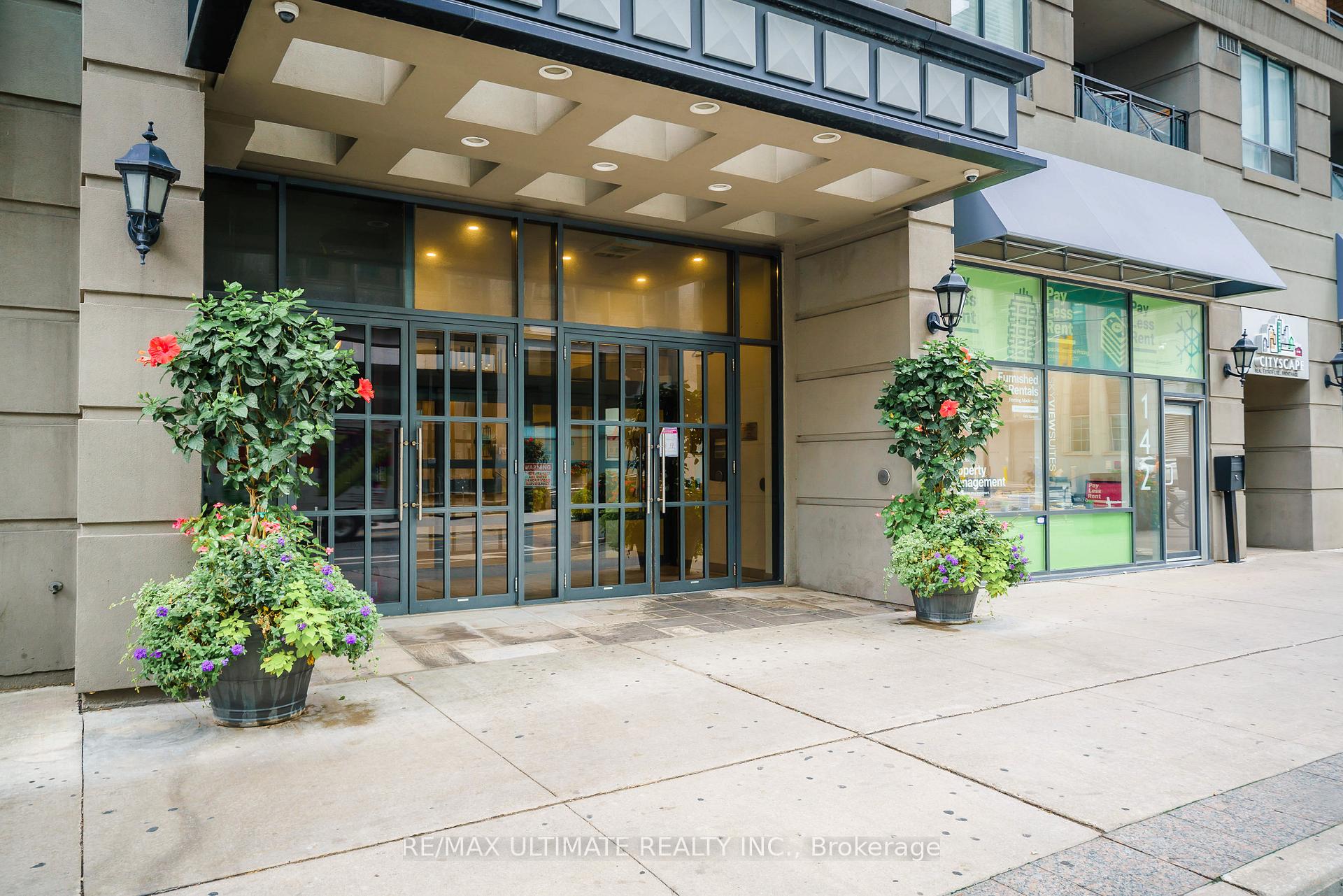 1004 - 140 Simcoe Street Toronto Ontario Canada Sale residential Gilbert Lopes RE/MAX Ultimate Realty, Brokerage *