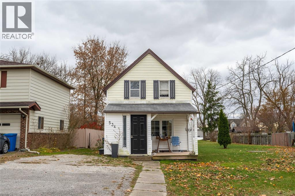 534 Plympton STREET Plympton-Wyoming Ontario Canada Sale residential Linda Miller RE/MAX PRIME PROPERTIES UNIQUE GROUP, BROKERAGE