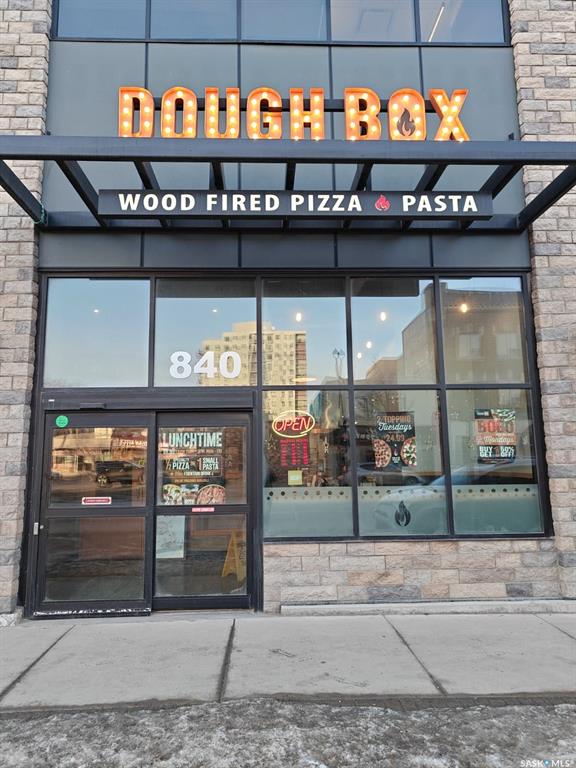 840 Broadway AVENUE Saskatoon Saskatchewan Canada Sale commercial   HomeLife Realty Services Inc.