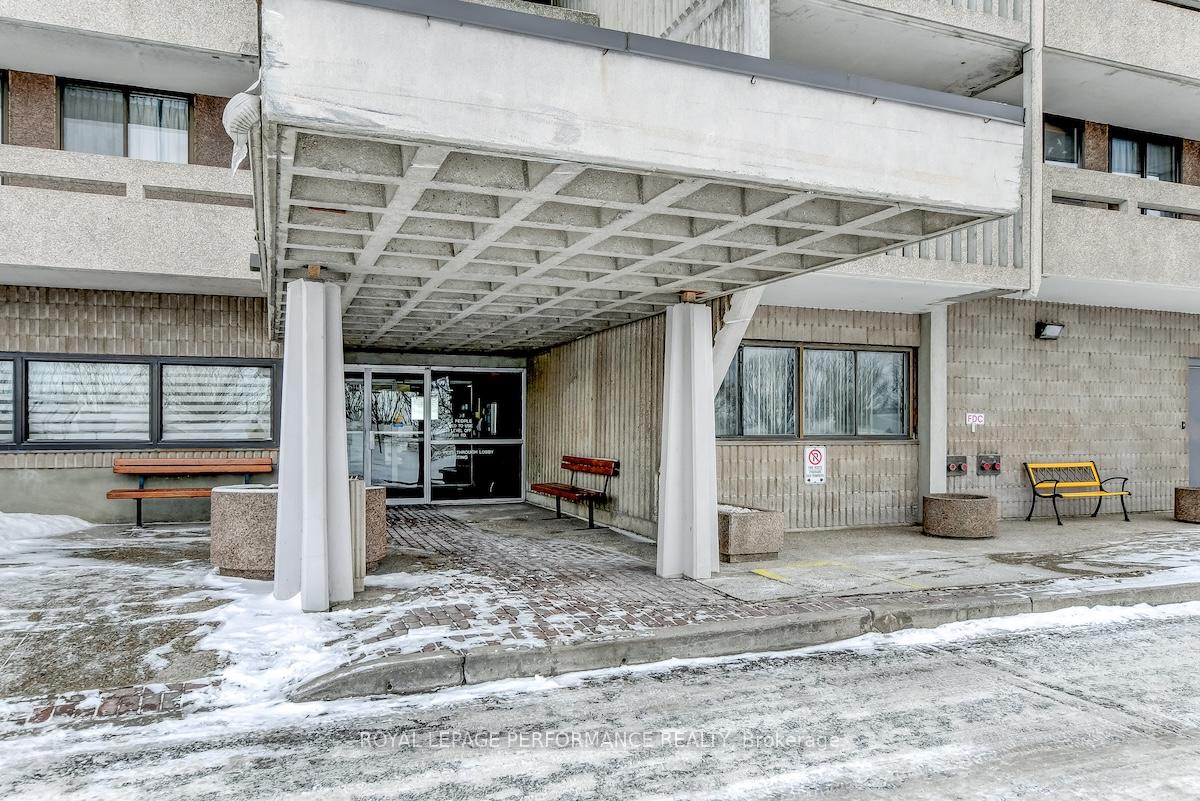 404 - 415 Greenview Avenue Ottawa Ontario Canada Sale residential Royal LePage Performance Realty, Brokerage *