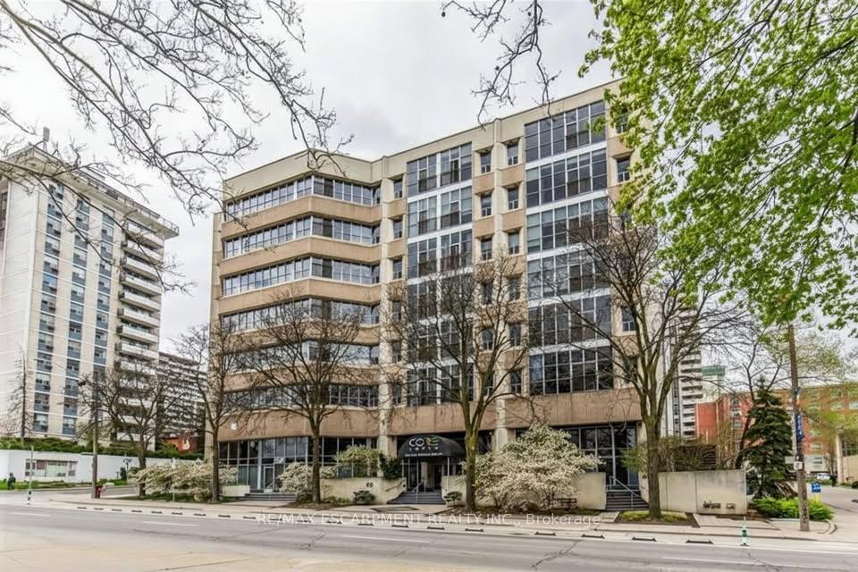 106 - 66 Bay Street S Hamilton Ontario Canada Sale residential The Kazan Realty Group - RE/MAX Escarpment Realty Inc., Brokerage*