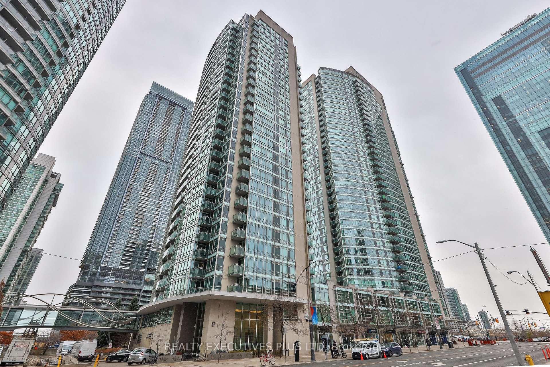 2703 - 381 Front Street W Toronto Ontario Canada Sold residential   Realty Executives Plus Ltd. Brokerage*