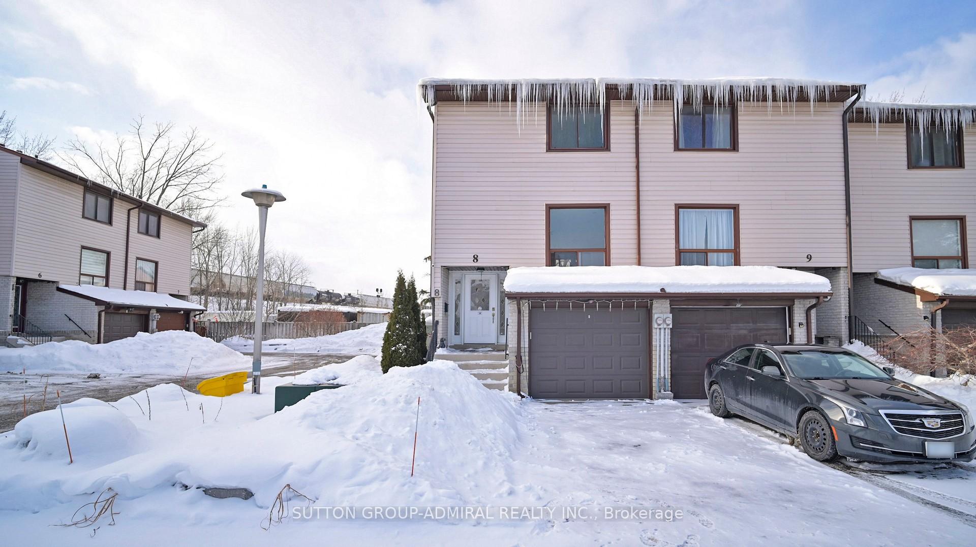 8 - 64 Bronte Street S Milton Ontario Canada Sale residential Shaleen Kumar RE/MAX Real Estate Centre Inc., Brokerage*