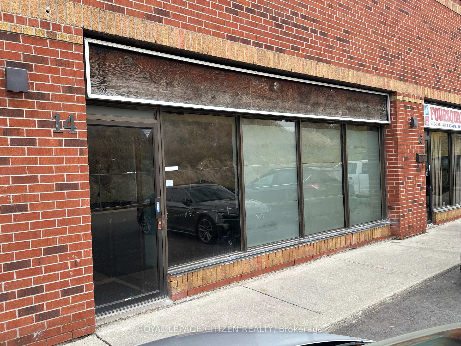 14 second floor - 955 Wilson Avenue Toronto Ontario Canada Lease commercial Nasim Yusufi Royal LePage Citizen Realty Brokerage *