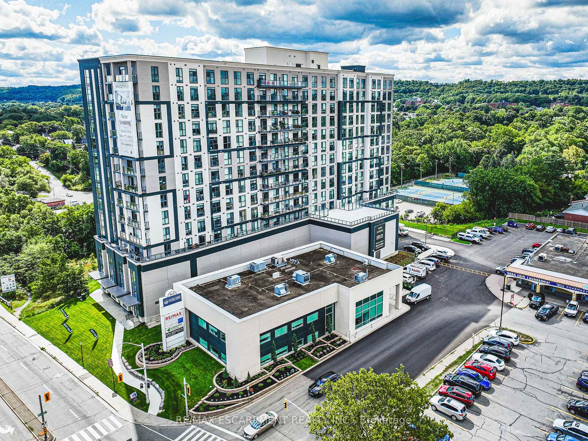 505 - 870 Queenston Road Hamilton Ontario Canada Rent residential Lisa Iturriaga RE/MAX ESCARPMENT REALTY INC., BROKERAGE