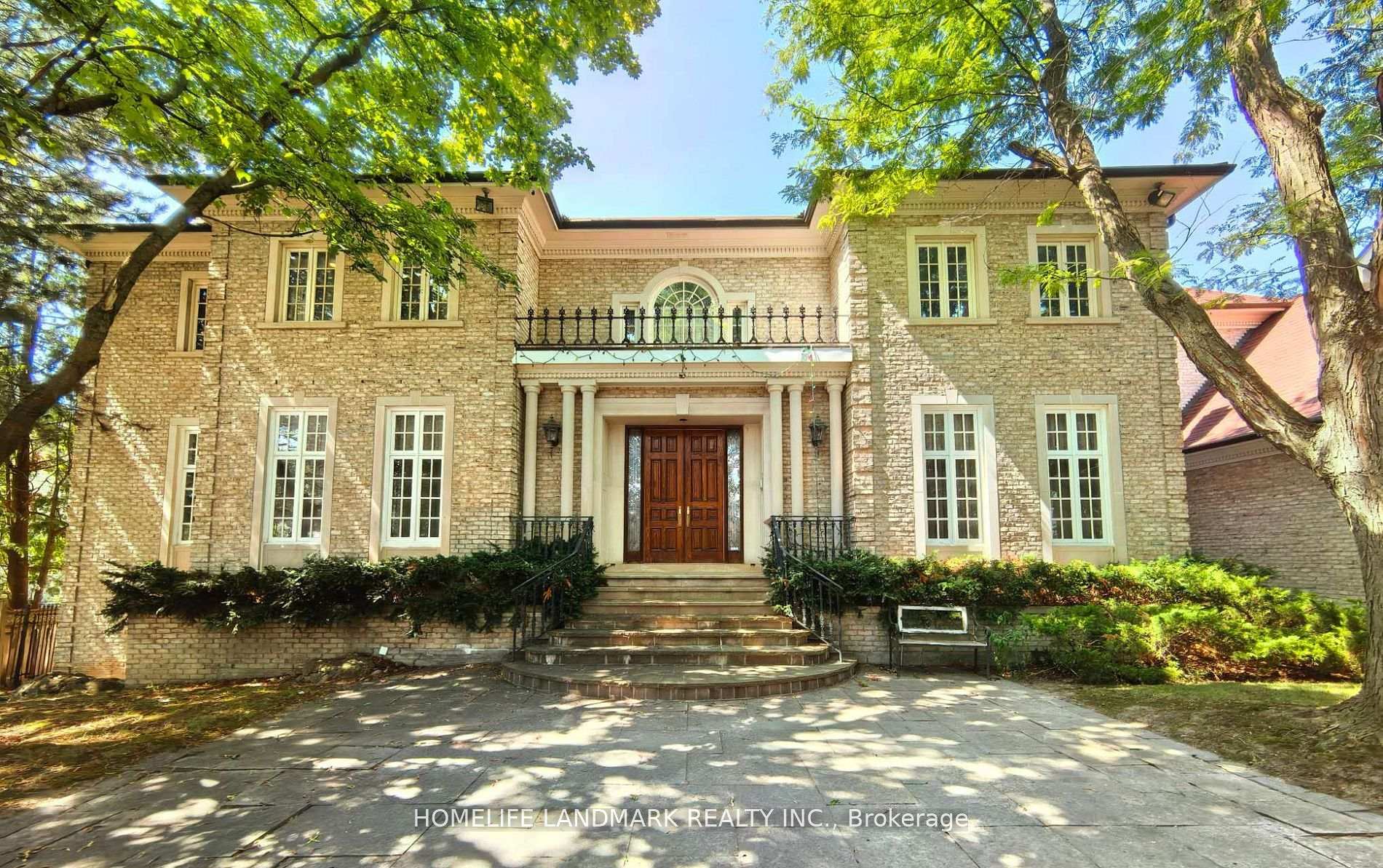 42 Maryvale Crescent Richmond Hill Ontario Canada Sale residential Pierre Youssef Century 21 Atria Realty Inc., Brokerage*