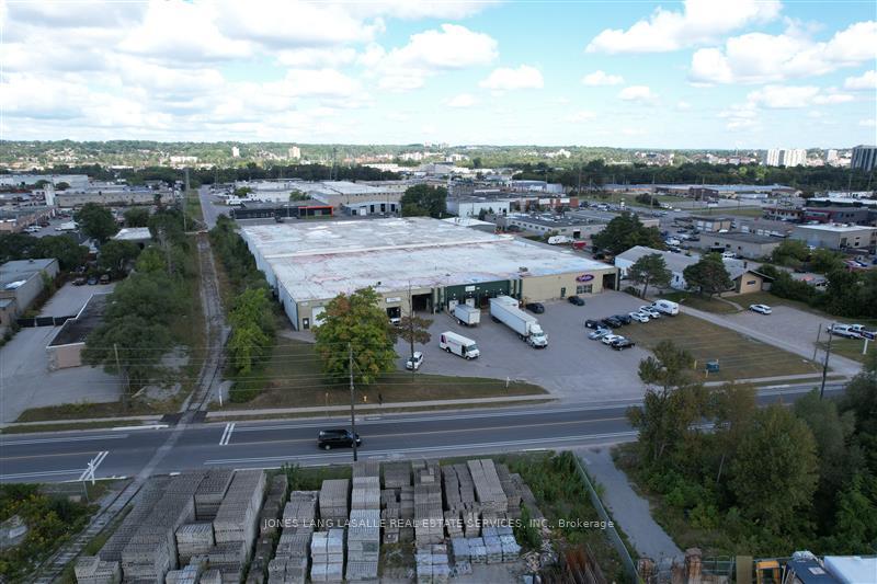 Unit 1 - 168 Tiffin Street Barrie Ontario Canada Lease commercial Dave Moore RE/MAX Hallmark Chay Realty, Brokerage*