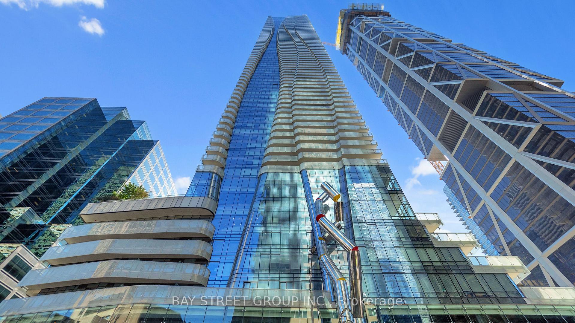 1701 - 1 Bloor Street E Toronto Ontario Canada Sale residential ARI ARMANI Royal LePage Signature Realty, Brokerage*