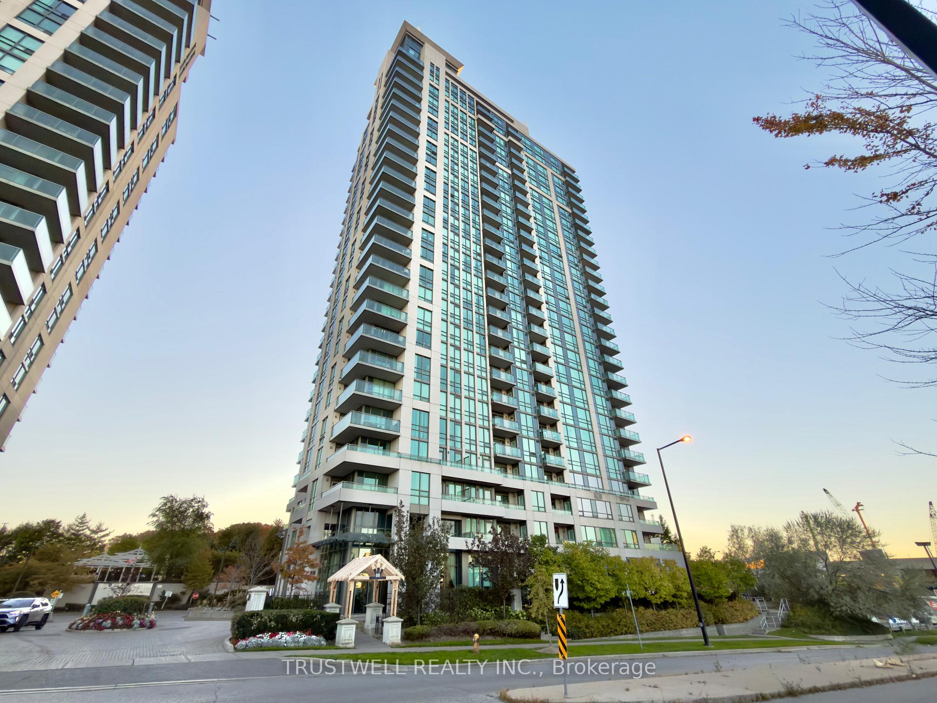 1705 - 88 Grangeway Avenue Toronto Ontario Canada Sale residential   TRUSTWELL REALTY INC. Brokerage