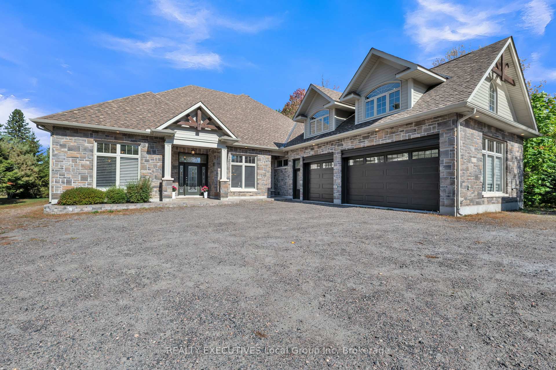 34 SUNRISE BAY Drive Callander Ontario Canada Sale residential Cyrus Lin HomeLife New World Realty Inc., Brokerage*