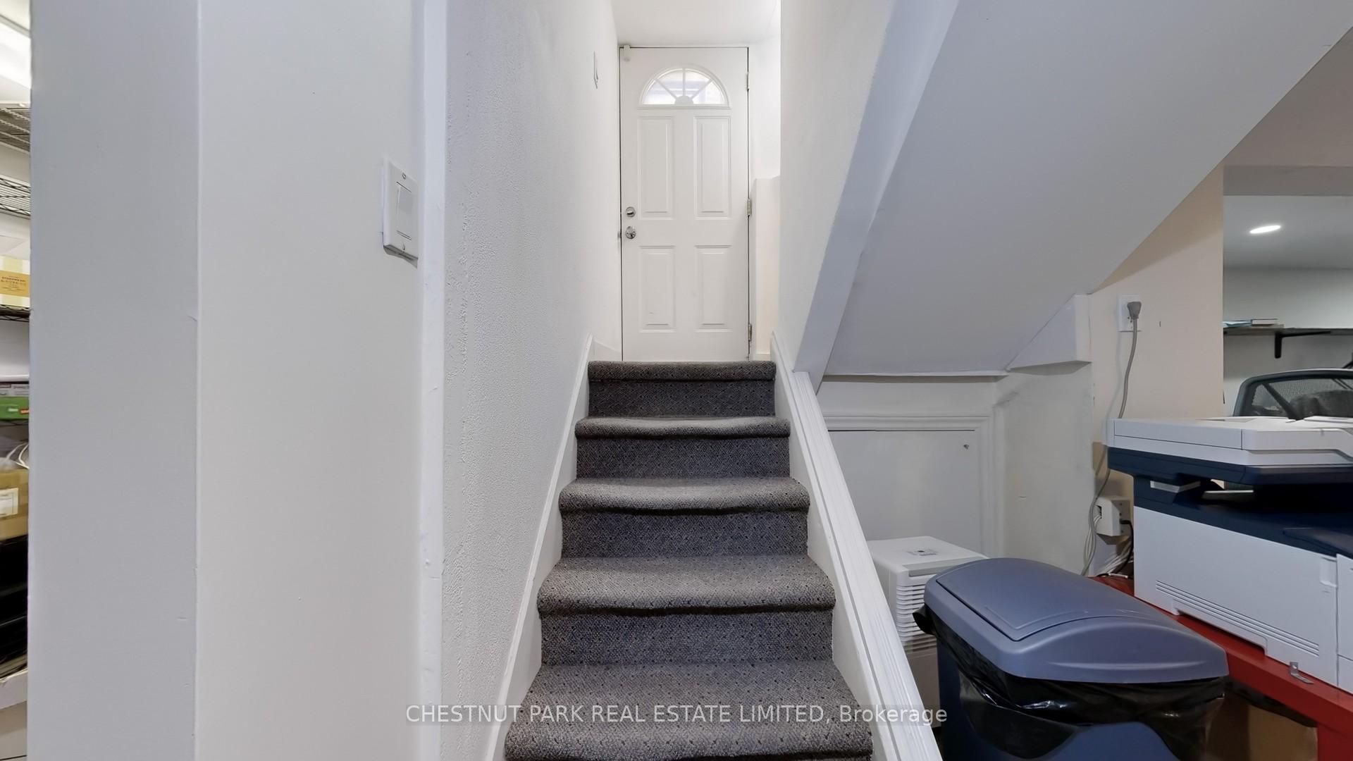 3 Bedroom Single Family Home/House's Image 29