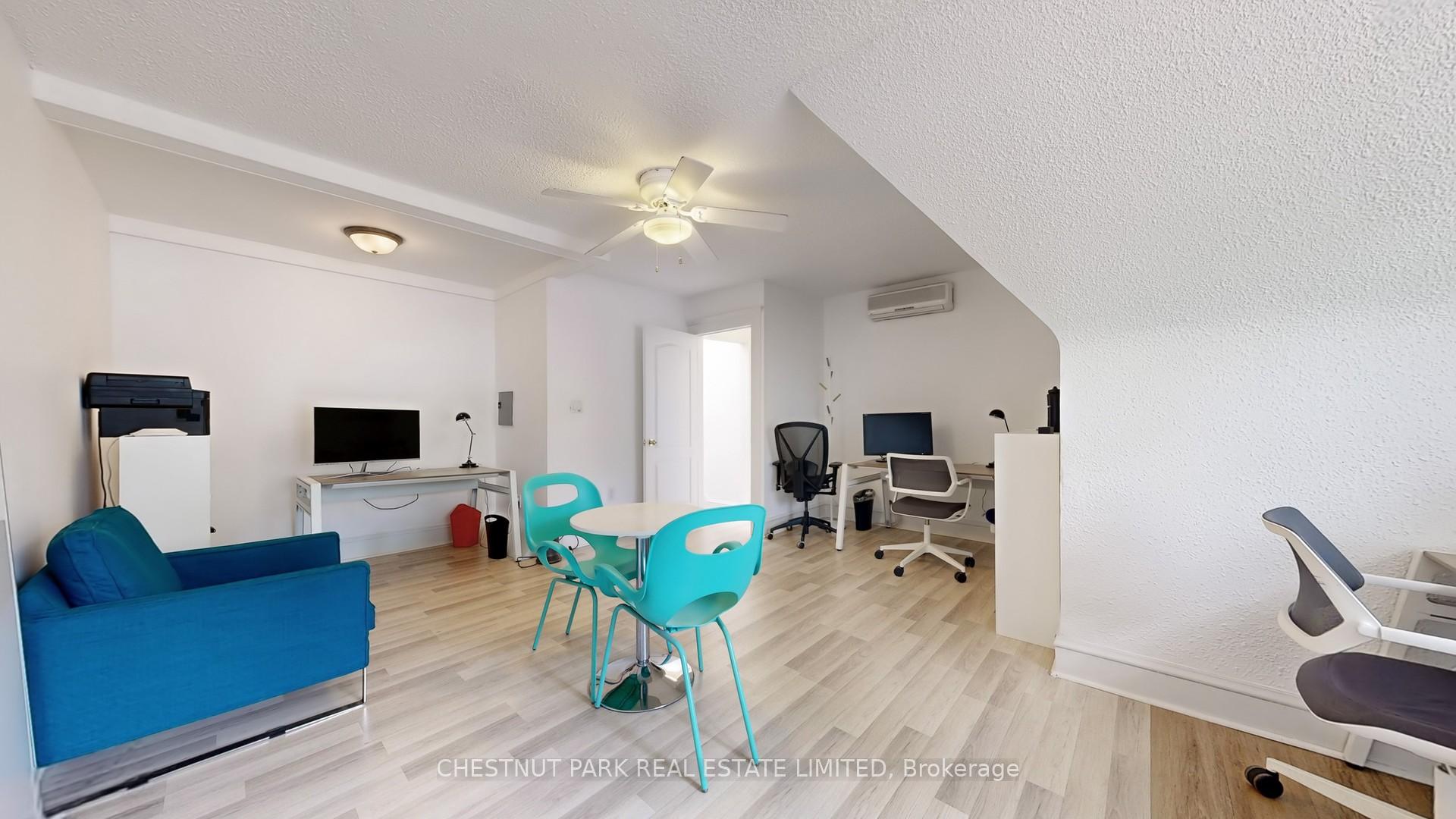 3 Bedroom Single Family Home/House's Image 24