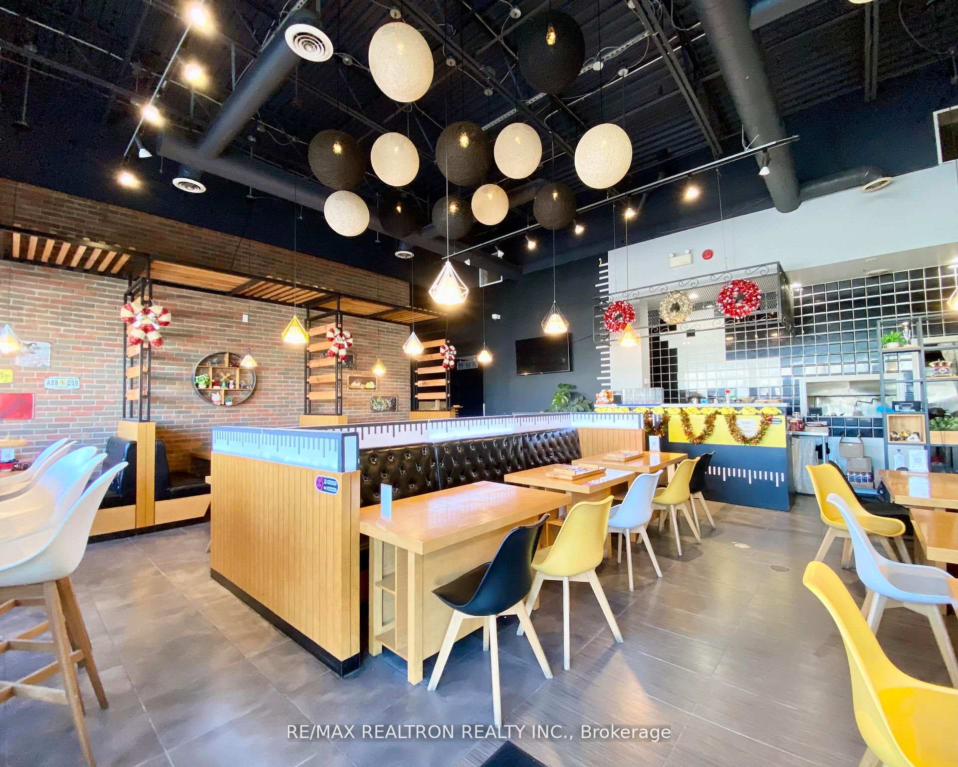 G110 & G111 - 3250 Midland Avenue Toronto Ontario Canada Sale commercial Ruby Malik RE/MAX Realty Specialists Inc., Brokerage *