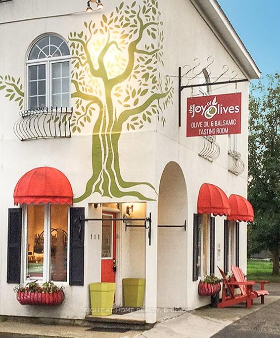 118 Wellington Street W Merrickville-Wolford Ontario Canada Sale commercial   Right at Home Realty, Brokerage