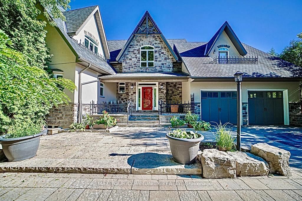 57 Joseph Street S Markham Ontario Canada Sale residential Muzaffar Sheikh Re/Max Your Community Realty, Brokerage