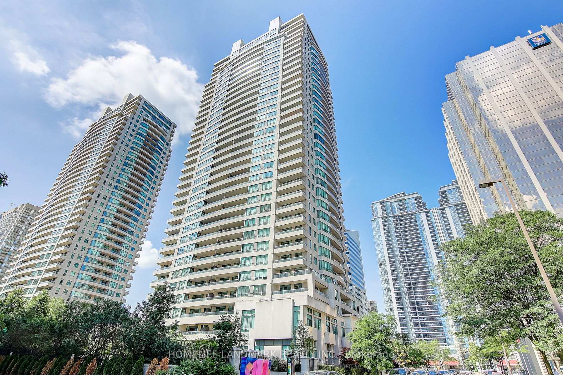 1107 - 23 Hollywood Avenue Toronto Ontario Canada Sale residential Gloria Reynolds INCOM OFFICE SAMPLE