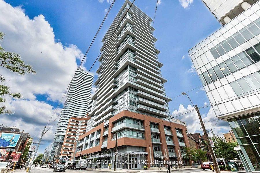 92 McGill Street Toronto Ontario Canada Sale residential Yan Zhou T-One Group Realty Inc. Brokerage*
