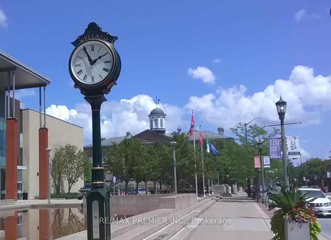 102-18 - 3 Cross Street Welland Ontario Canada Lease commercial Saleem Salahuddin RE/MAX PREMIER INC. Brokerage*