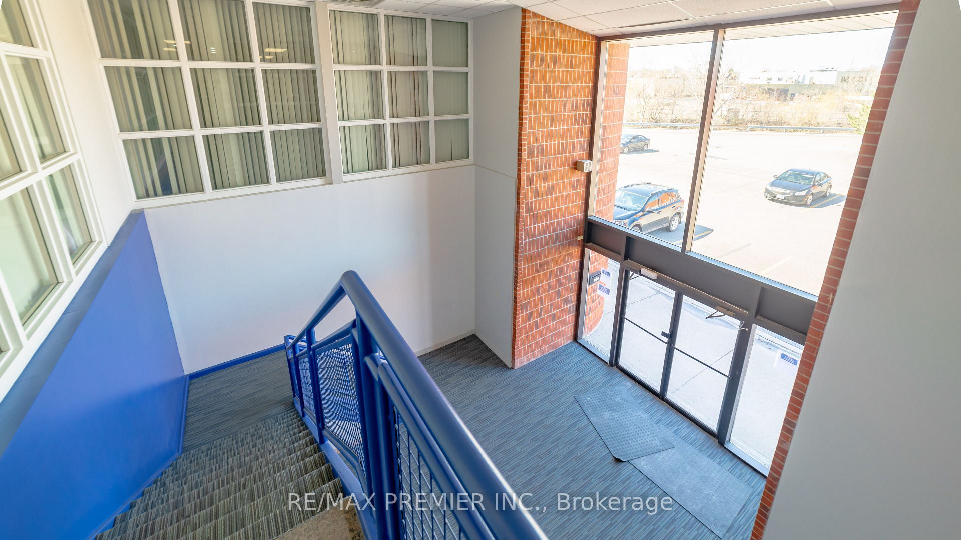 2009 - 1225 Kennedy Road Toronto Ontario Canada Lease commercial Ali Zamani RE/MAX PREMIER INC. Brokerage*