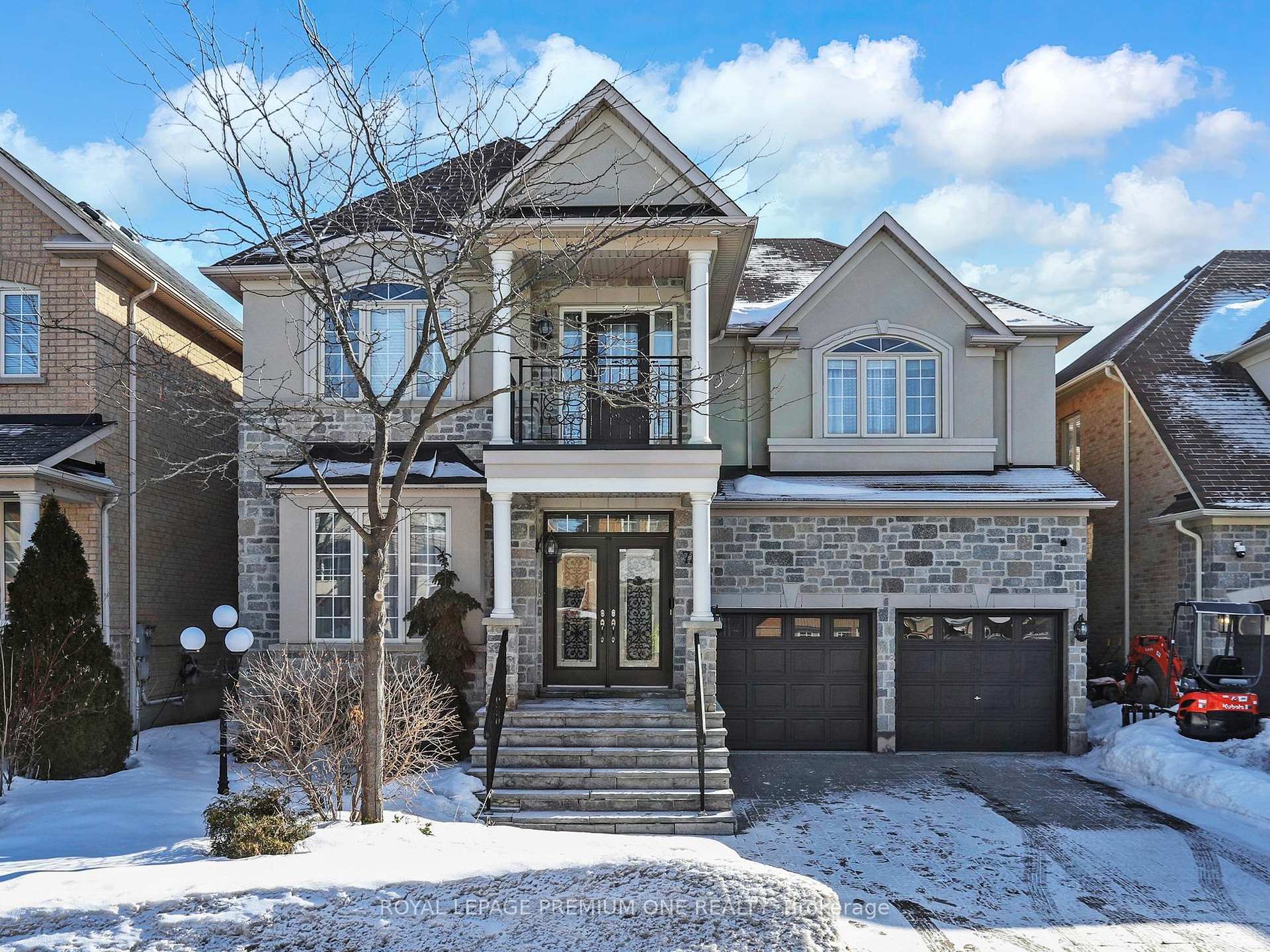 74 Foresta Drive Vaughan Ontario Canada Sale residential   Royal LePage Premium One Realty, Brokerage*