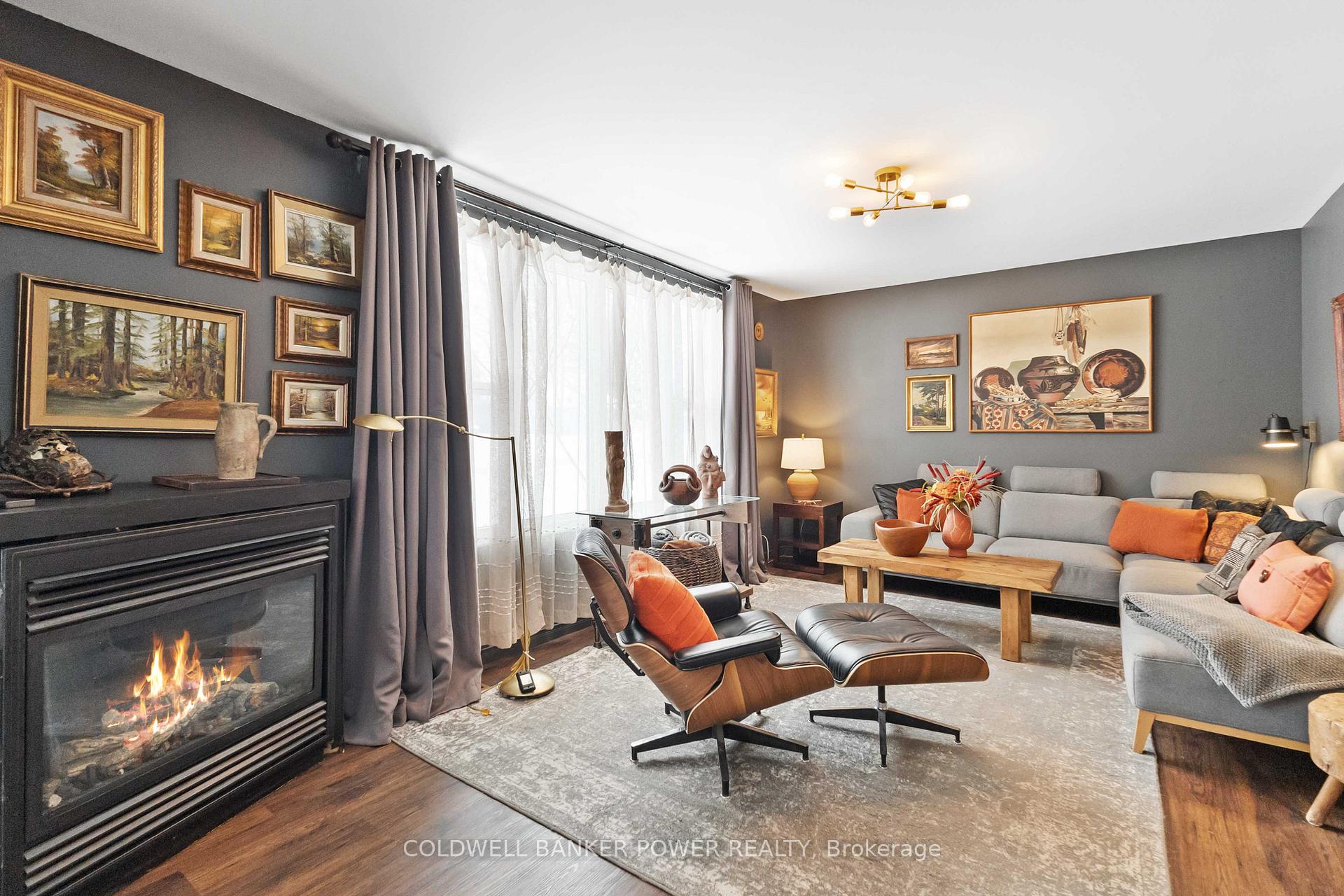 32 Ann Street Lambton Shores Ontario Canada Sale residential Linda Miller RE/MAX PRIME PROPERTIES UNIQUE GROUP, BROKERAGE