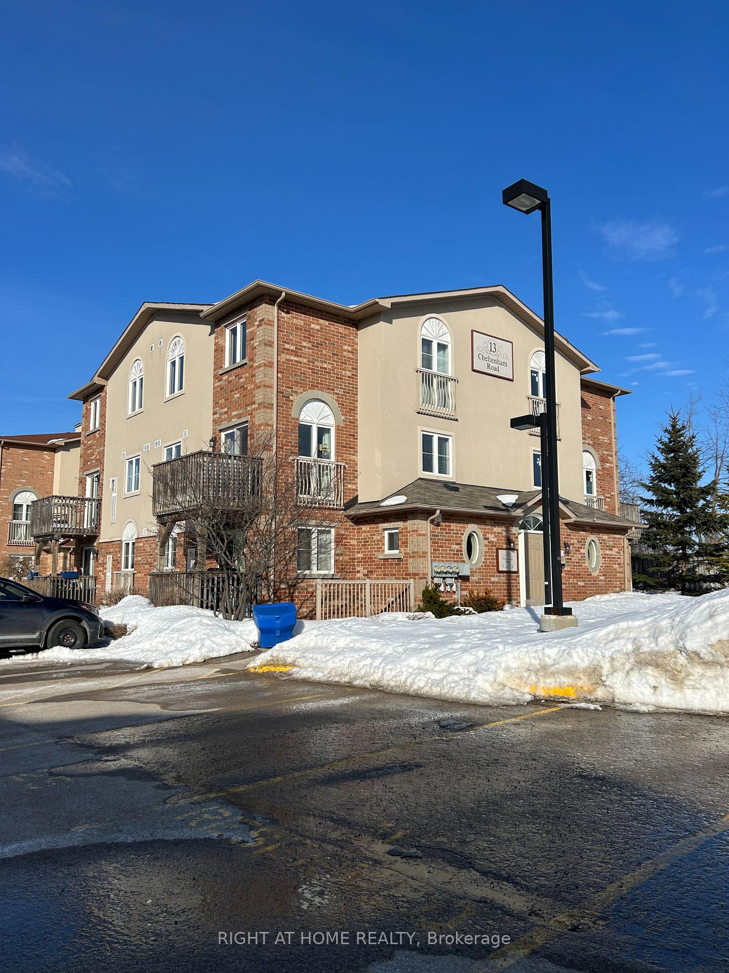5 - 13 Cheltenham Road Barrie Ontario Canada Sale residential   Right at Home Realty, Brokerage