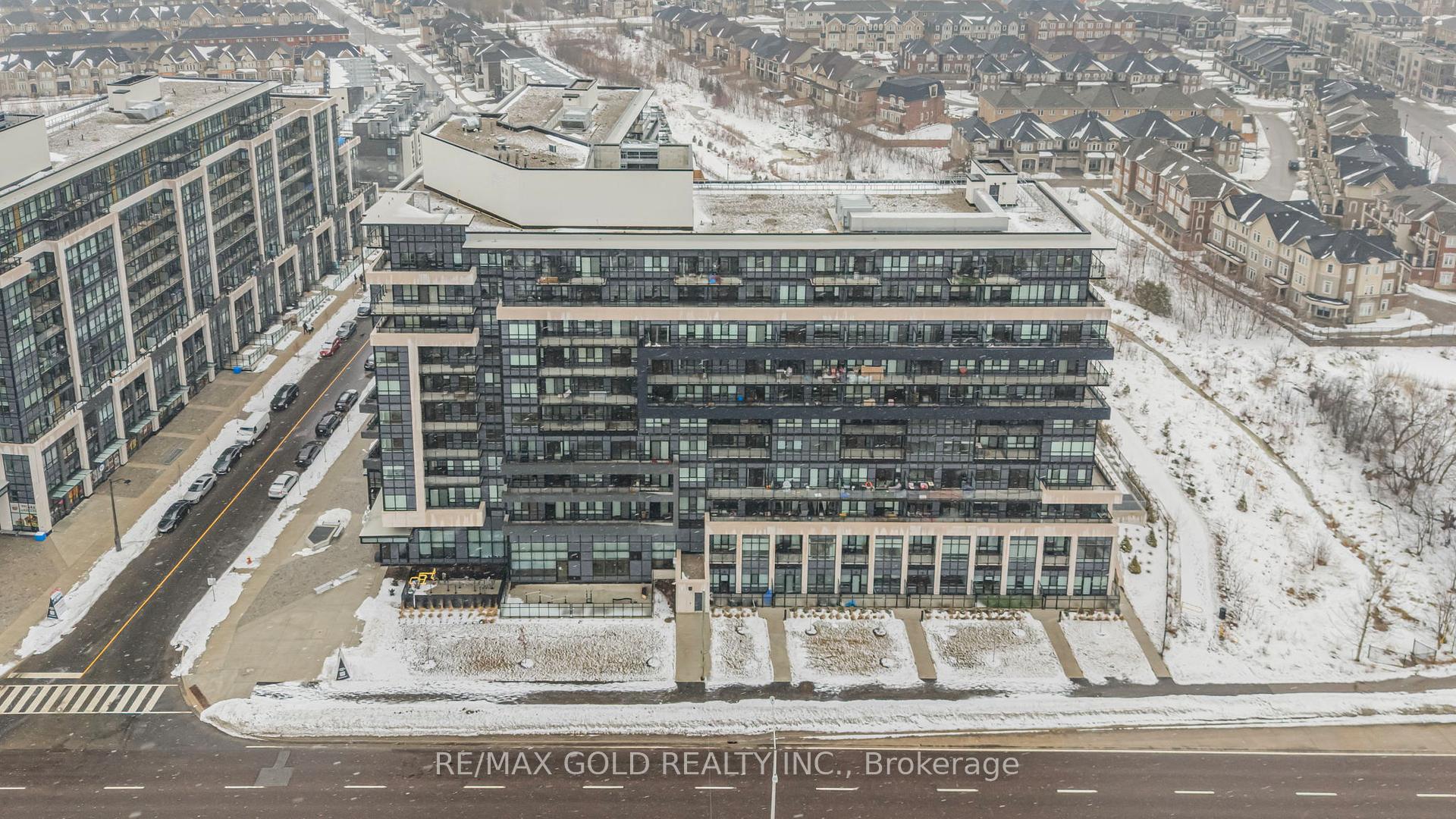 117 - 395 Dundas Street W Oakville Ontario Canada Sale residential Asher Ullah RE/MAX Gold Realty Inc., Brokerage *