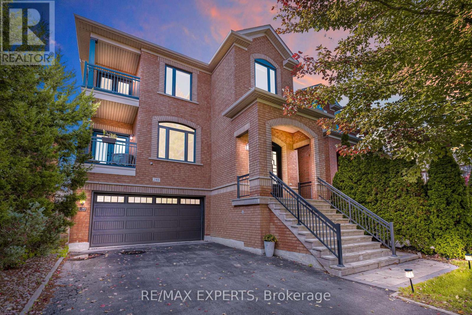 193 Fairlane Crescent Vaughan Ontario Canada Sale residential IVIE IYAMU Re/Max Experts  