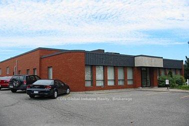 5715 McAdam Road Mississauga Ontario Canada Lease commercial Mandeep Dhesi RE/MAX EXCELLENCE REAL ESTATE BROKERAGE