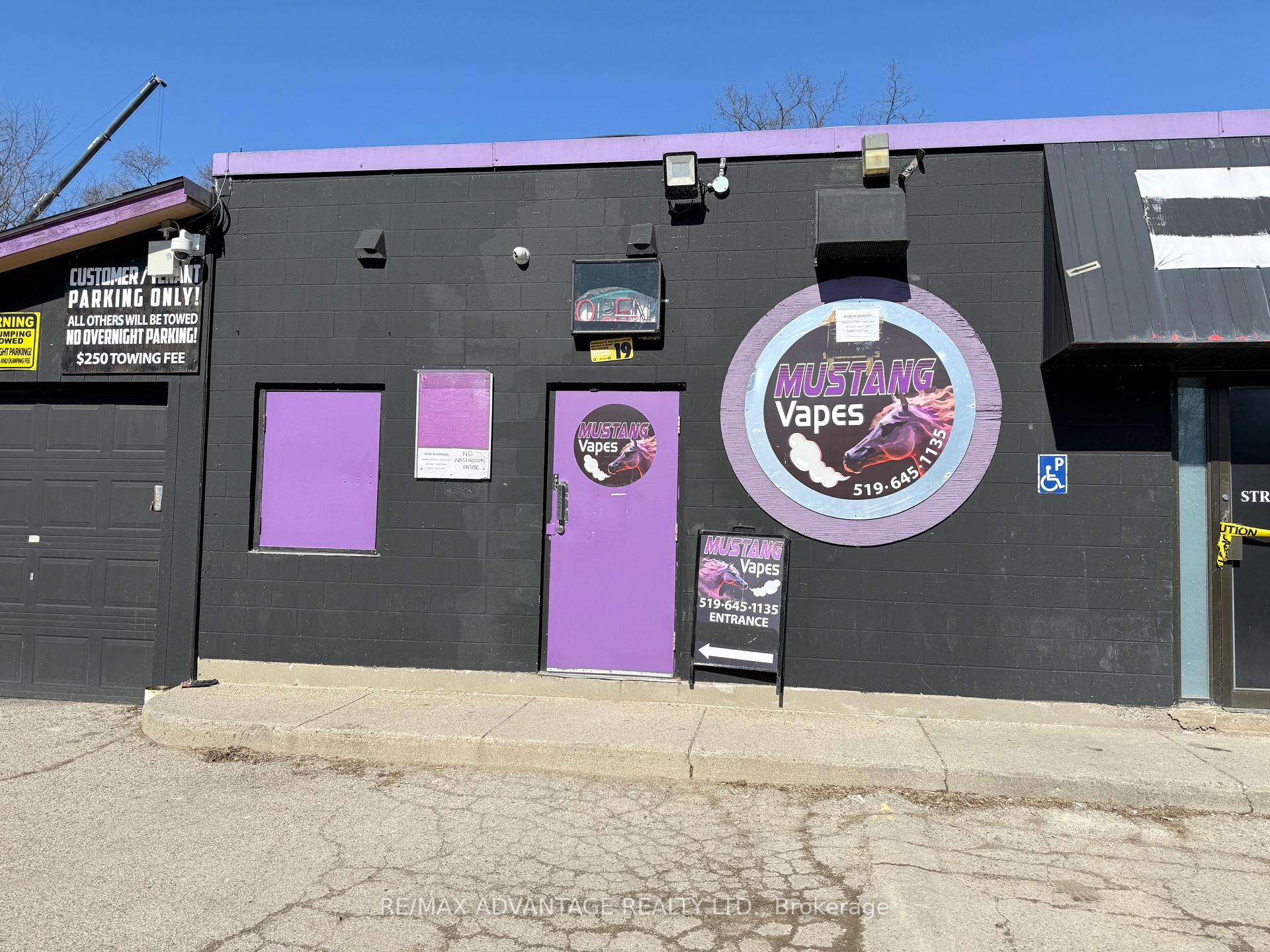 1135 Richmond Street London East Ontario Canada Sale commercial   RE/MAX Advantage Realty Ltd., Brokerage*