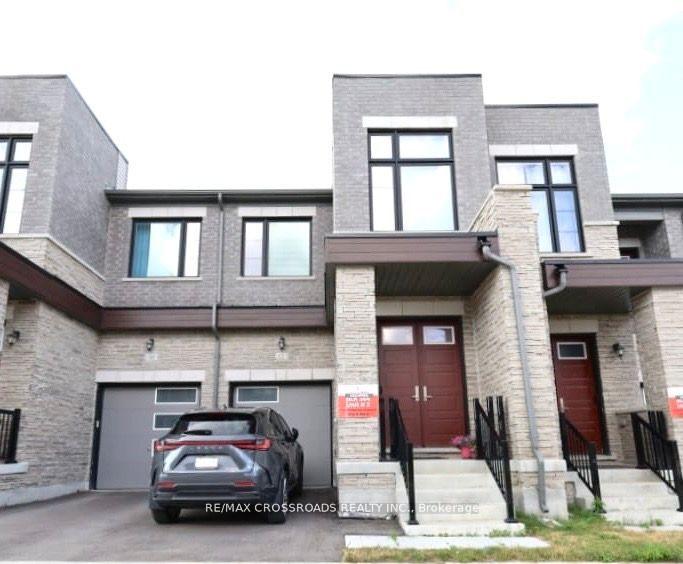 12 SCHMELTZER Crescent Richmond Hill Ontario Canada Sale residential Raka Paul RE/MAX CROSSROADS REALTY INC. Brokerage*