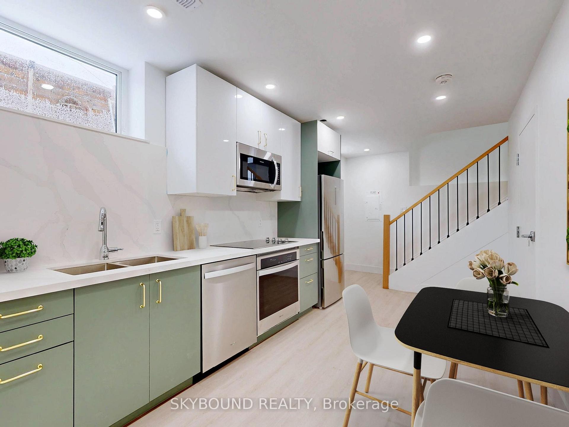 Garden - 134 Victory Drive Toronto Ontario Canada Rent residential John Chinembiri SKYBOUND REALTY, BROKERAGE*