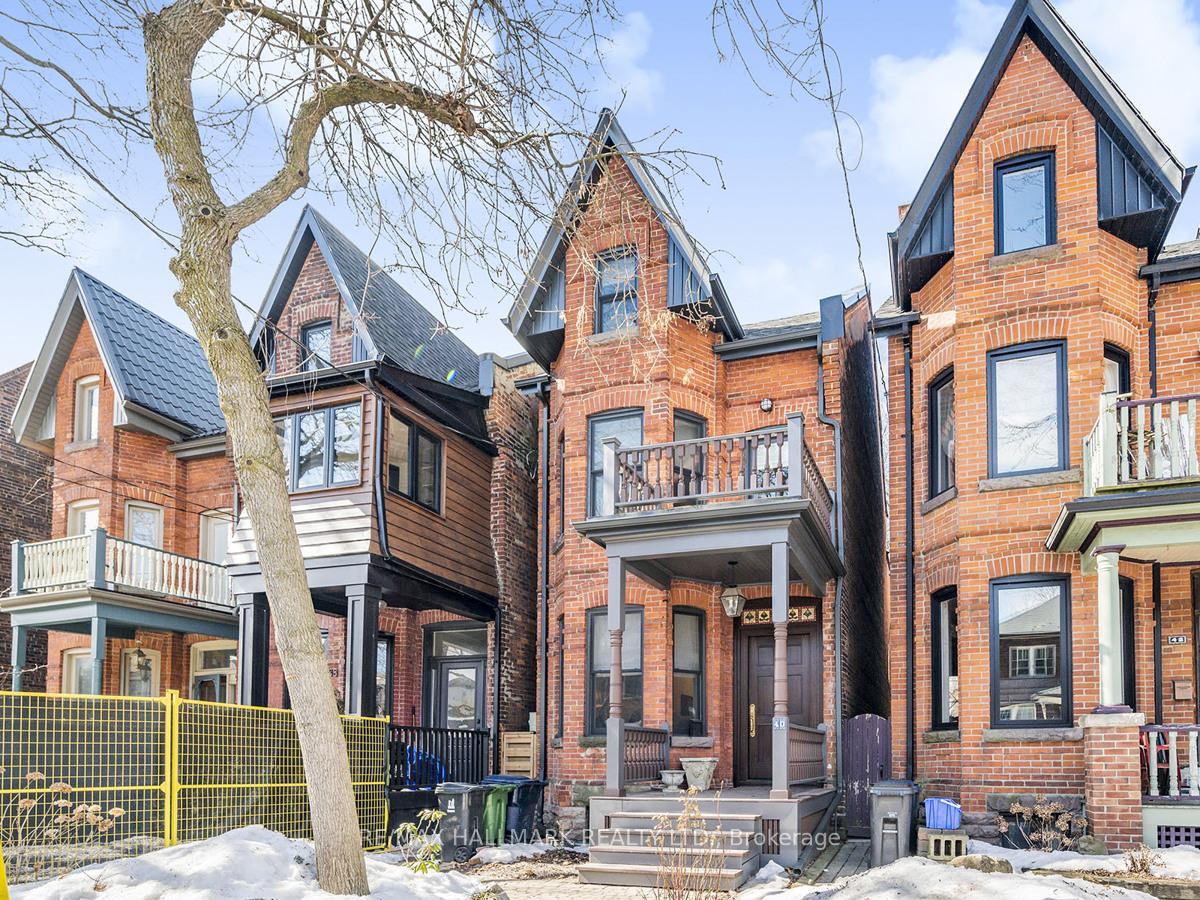 40 Fuller Avenue Toronto Ontario Canada Sale residential Adele McGovern RE/MAX West Realty Inc., Brokerage *