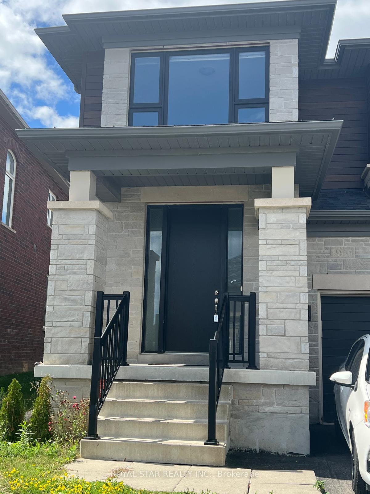 Bsmt - 89 Forest Edge Crescent East Gwillimbury Ontario Canada Rent residential Varinder  Monga Royal Star Realty Inc., Brokerage*