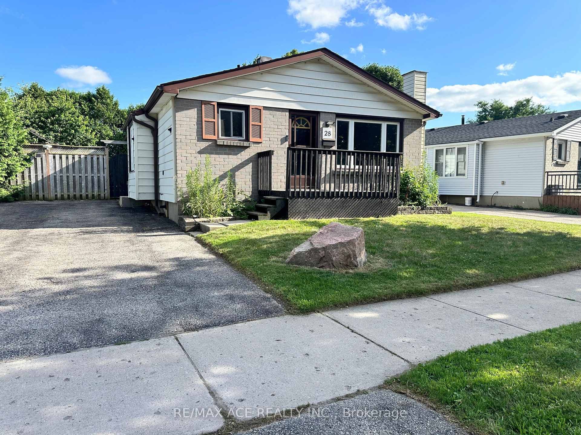 28 Bridlington Road London South Ontario Canada Sale residential Raj Hunjan RE/MAX Ace Realty Inc., Brokerage*