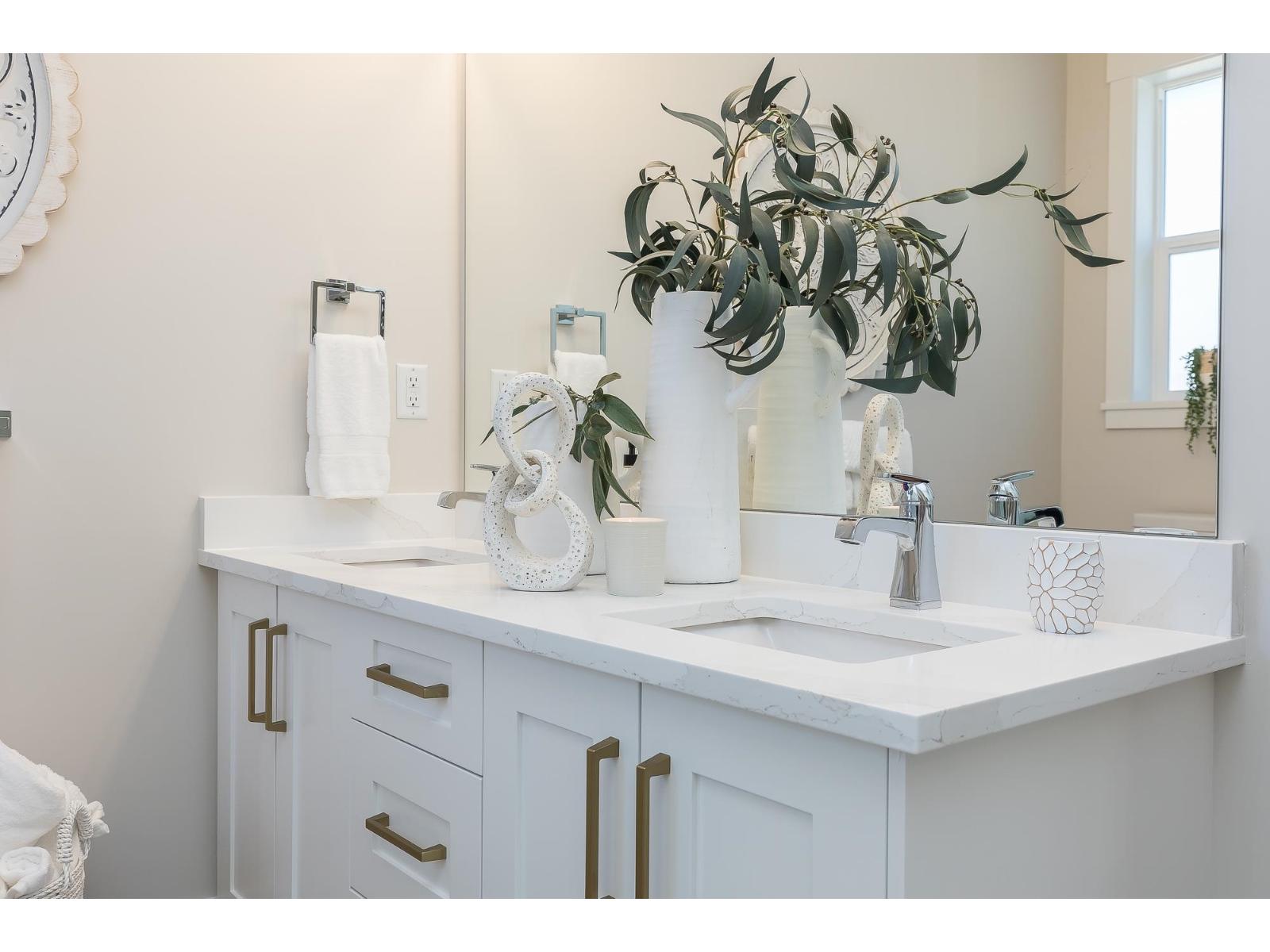 96 6211 CHILLIWACK RIVER ROAD|Sa Chilliwack British Columbia Canada Sale residential   HomeLife Realty Services