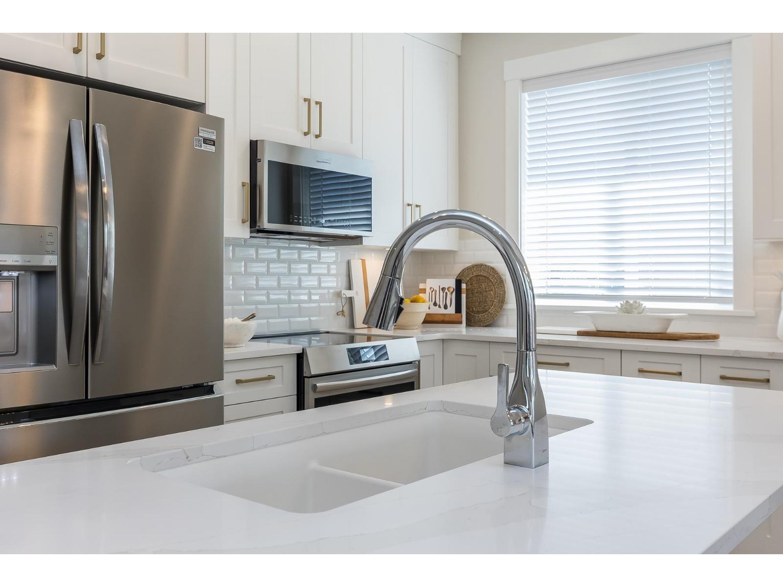 103 6211 CHILLIWACK RIVER ROAD|S Chilliwack British Columbia Canada Sale residential   HomeLife Realty Services