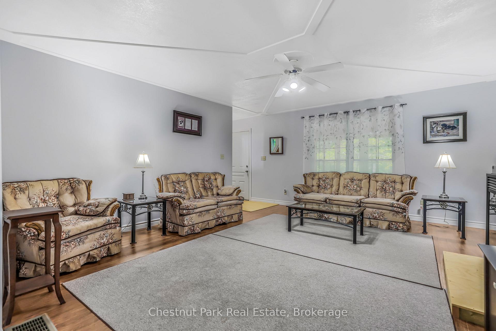 4 Bedroom Single Family Home/House's Image 13
