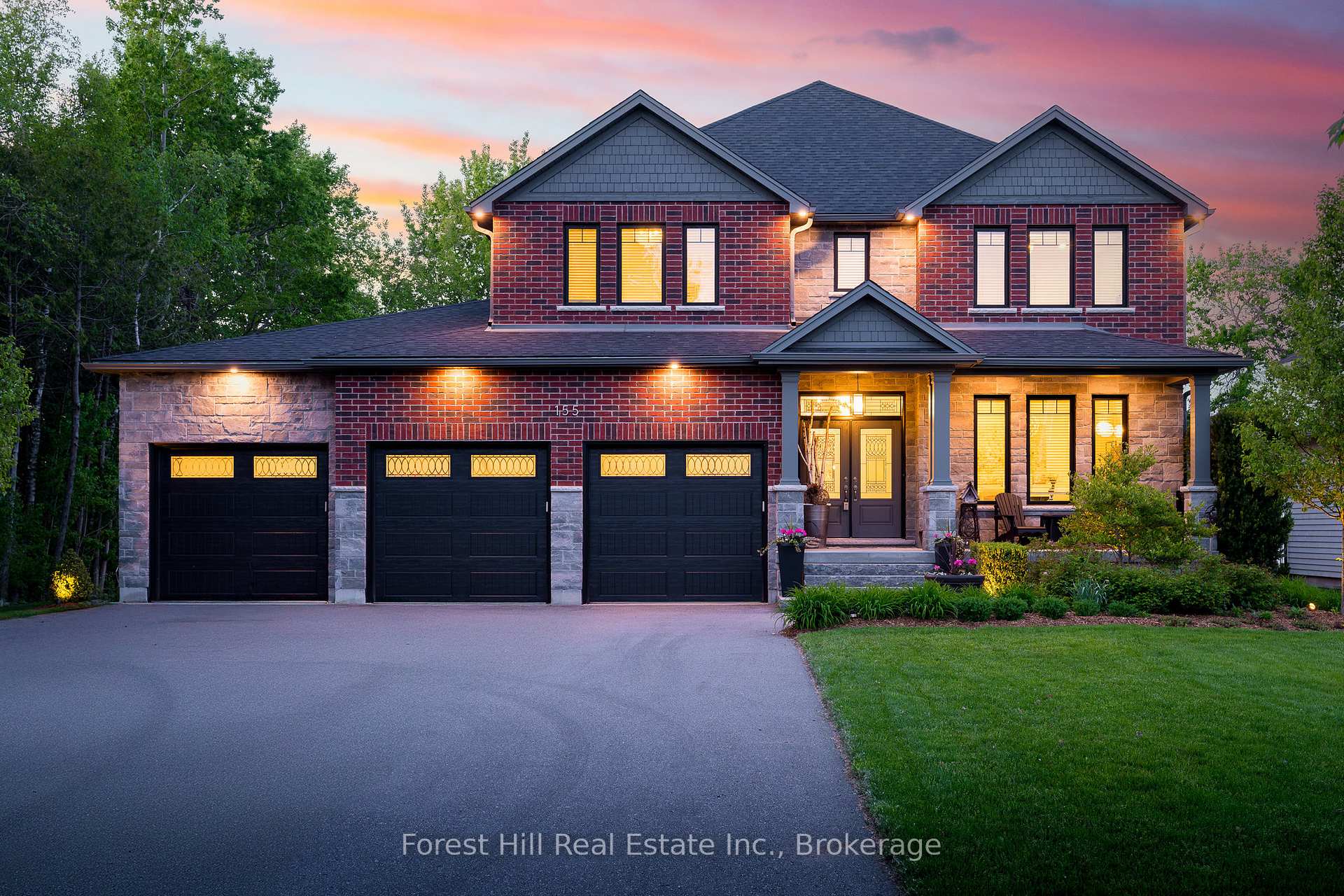 155 Glenlake Boulevard Collingwood Ontario Canada Sale residential   The Picot Team - Chestnut Park Real Estate Brokerage